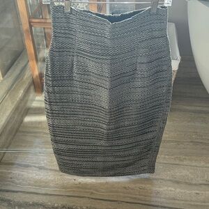 Tahari Black and White Patterned Pencil Skirt